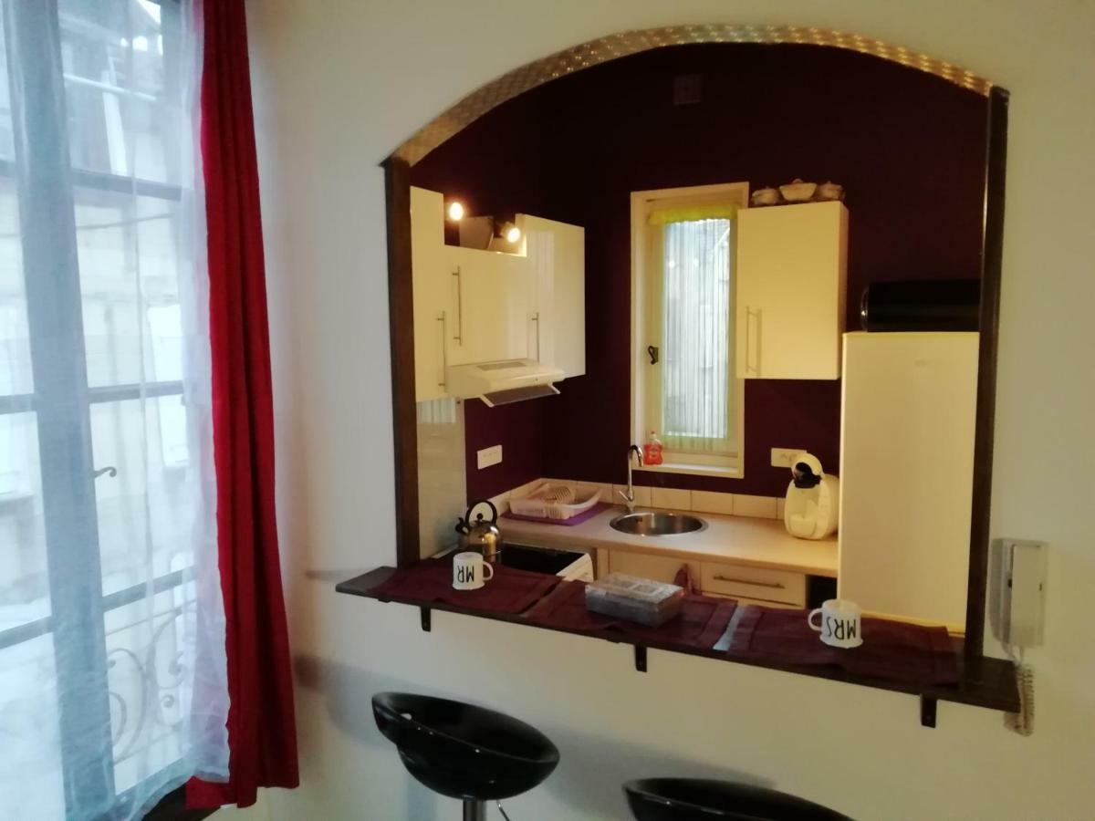 La Perle Du Rouergue Lägenhet Villefranche-de-Rouergue Exteriör bild